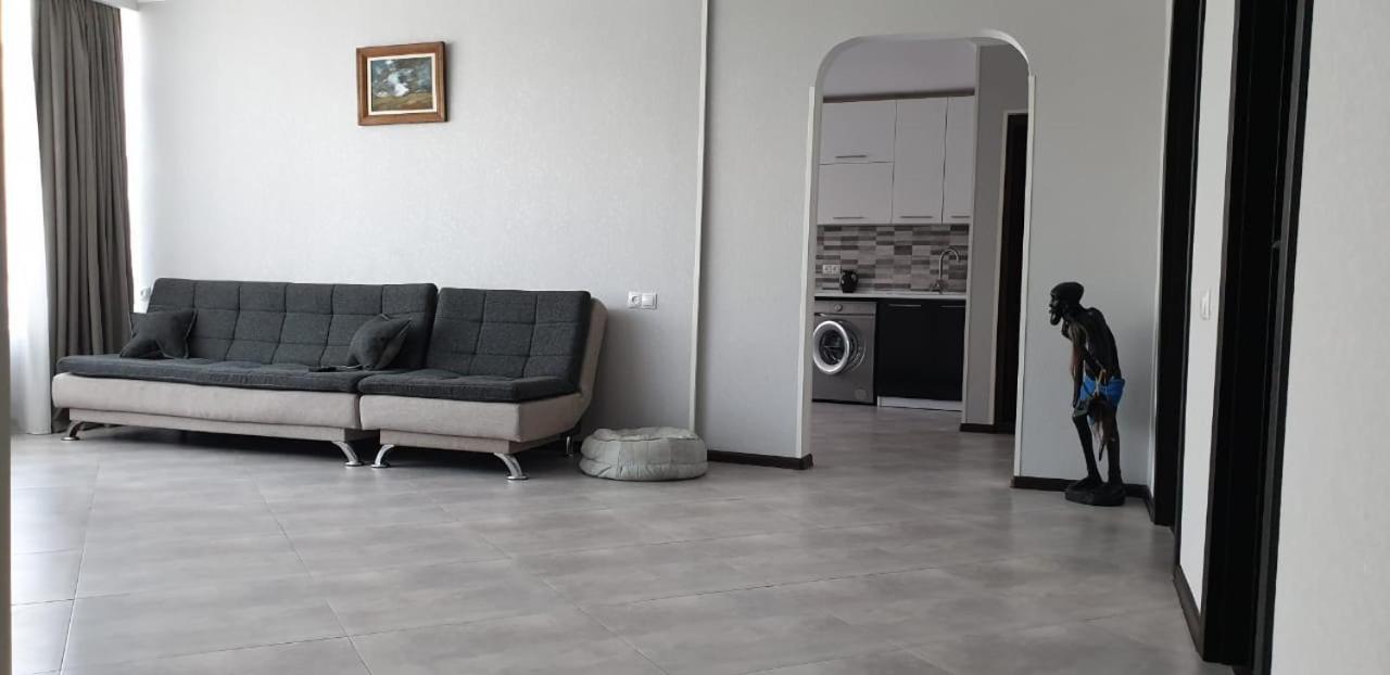 Tbilisi House Apartment ภายนอก รูปภาพ