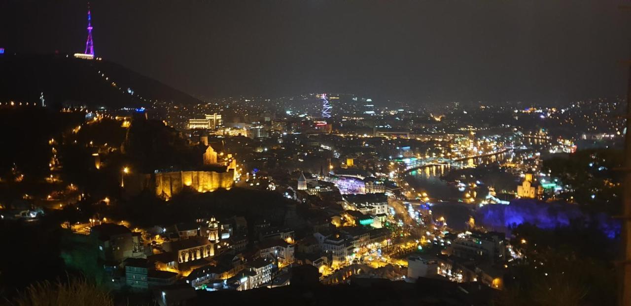 Tbilisi House Apartment ภายนอก รูปภาพ